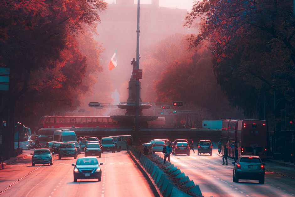 Empresas líderes transforman su gestión de flotillas. Conoce casos de éxito y descubre por qué las plataformas especializadas superan a las opciones genéricas. ¡Optimiza tus vehículos!