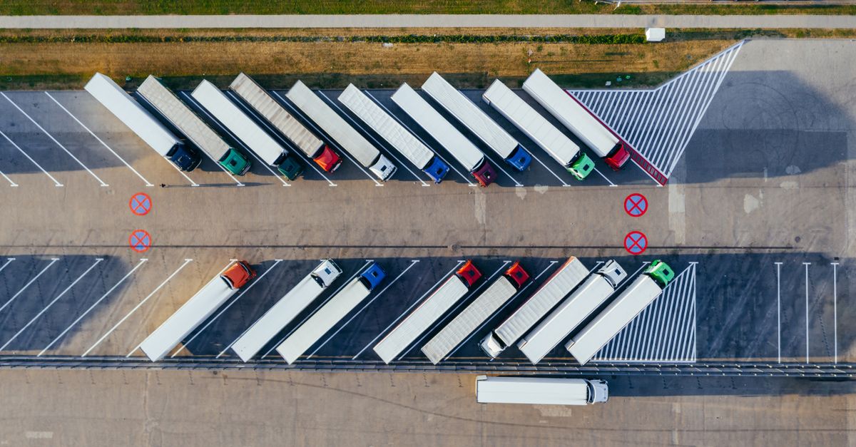 Multas de la SCT para Transporte de Carga en México: Tipos, Montos y Cómo Evitarlas